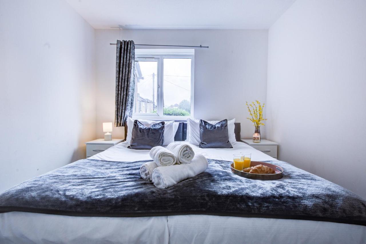 Spacious Urban Apartment In Croydon Eksteriør bilde